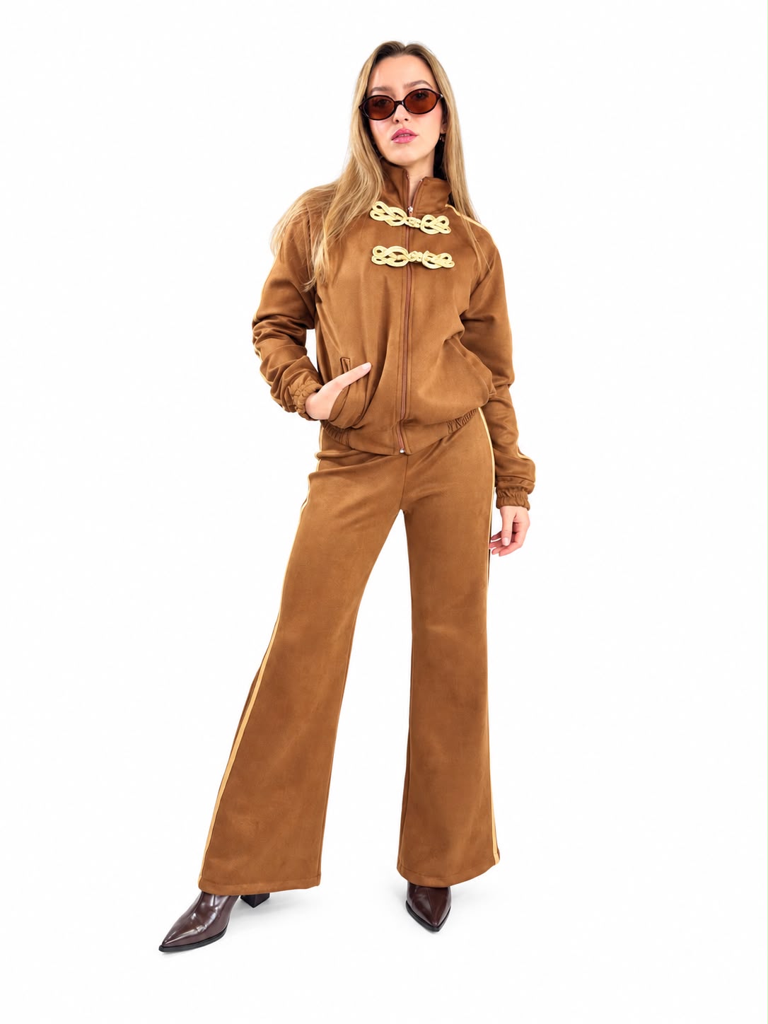 PANTALON CON VIVOS