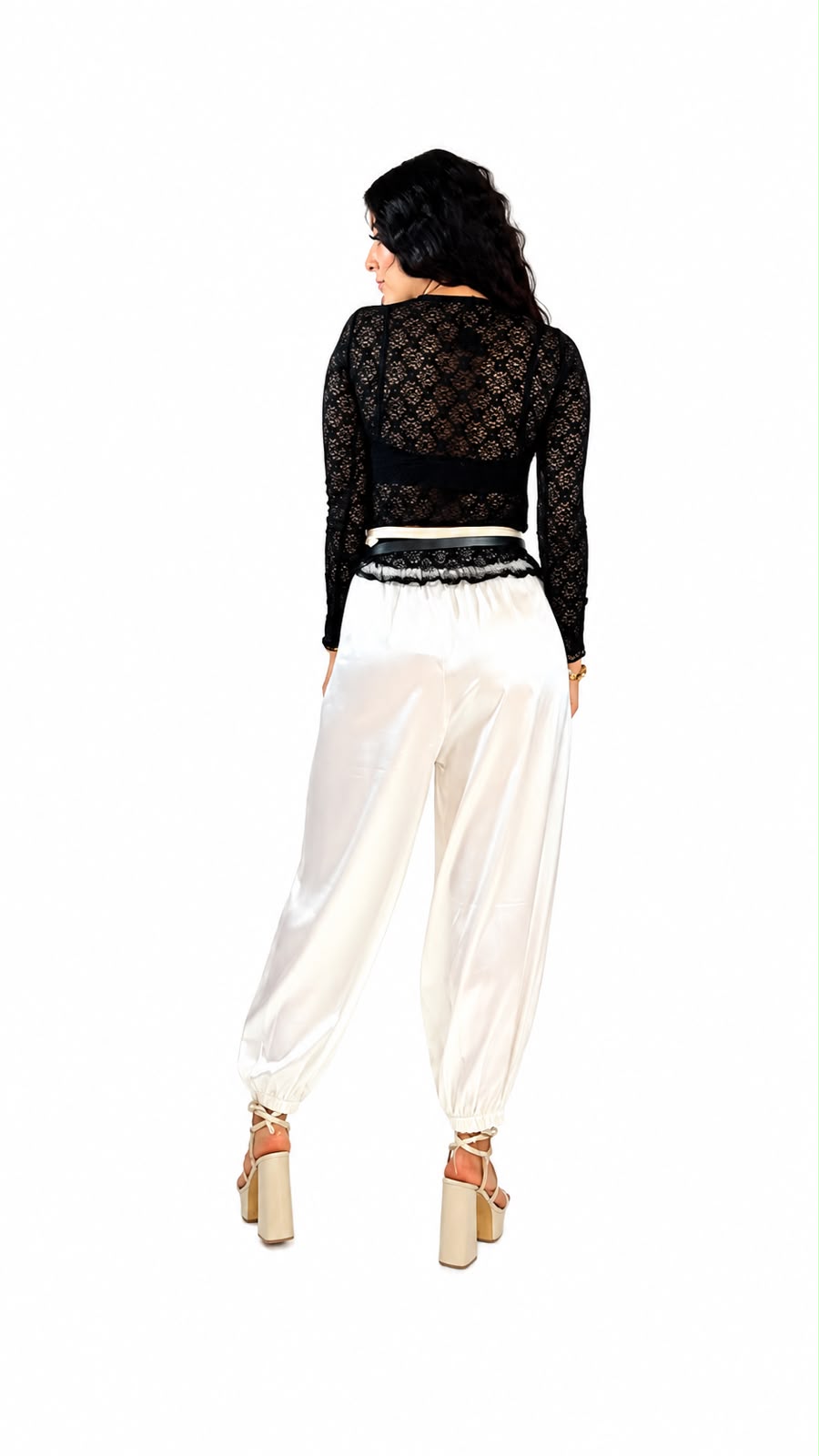 BLUSA ENCAJE M/LARGA