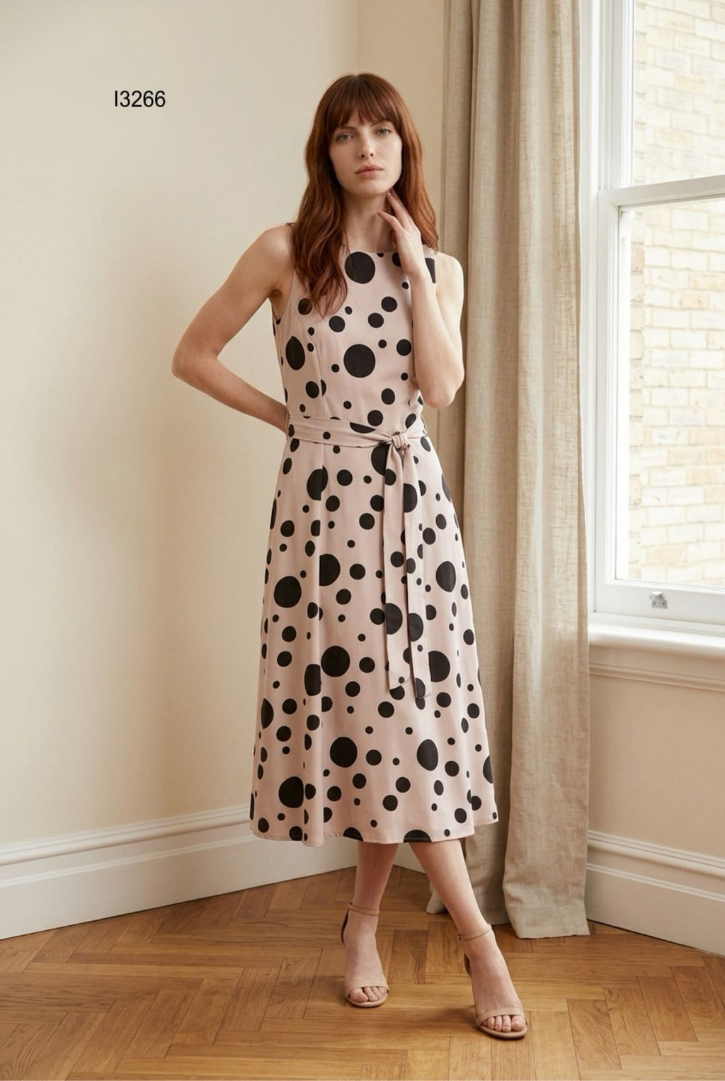 VESTIDO BOLAS PASTEL