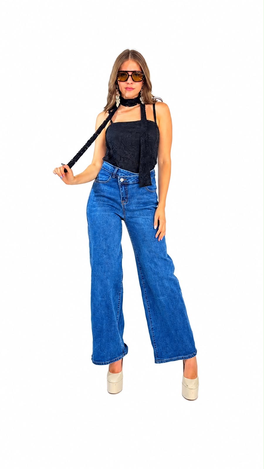 BLUSA ENCAJE CORBATA