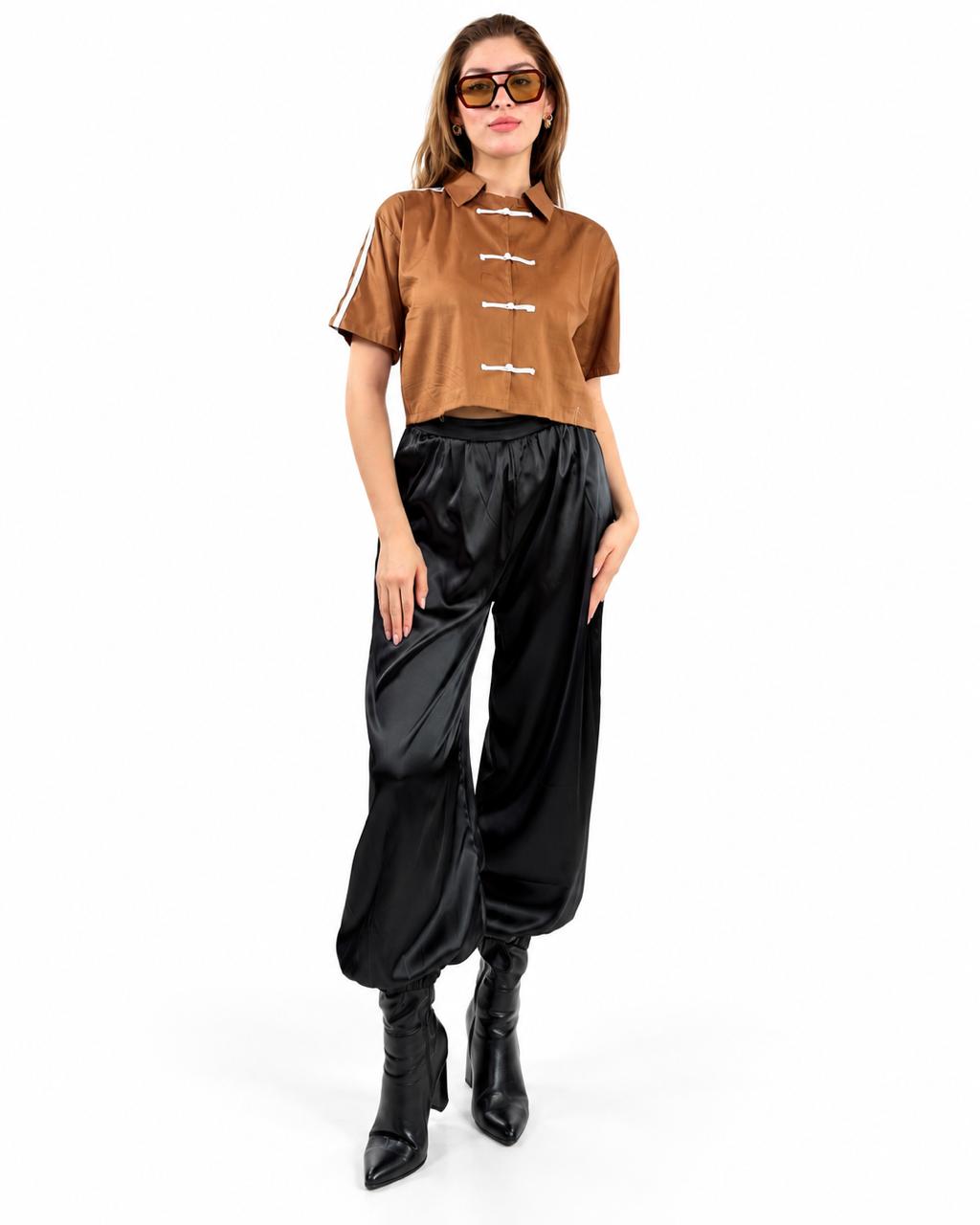 CAMISA CON VIVOS MANGA CORTA
