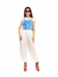 BLUSA CON DETALLE EN RELIEVE DE TIRANTES