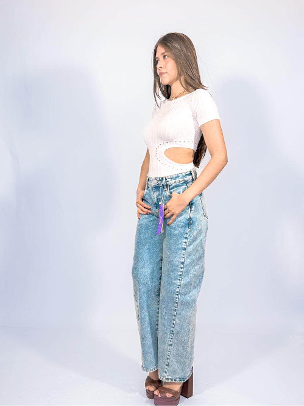 PANTI CON DISEÑO ABIERTO A UN COSTADO DISEÑO CANALES CON ORIFICIOS
