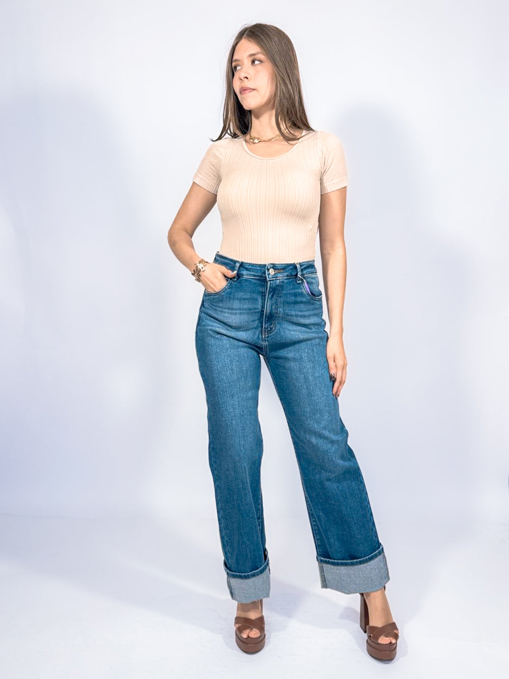 BLUSA LICRA CON DISEÑO CANALES