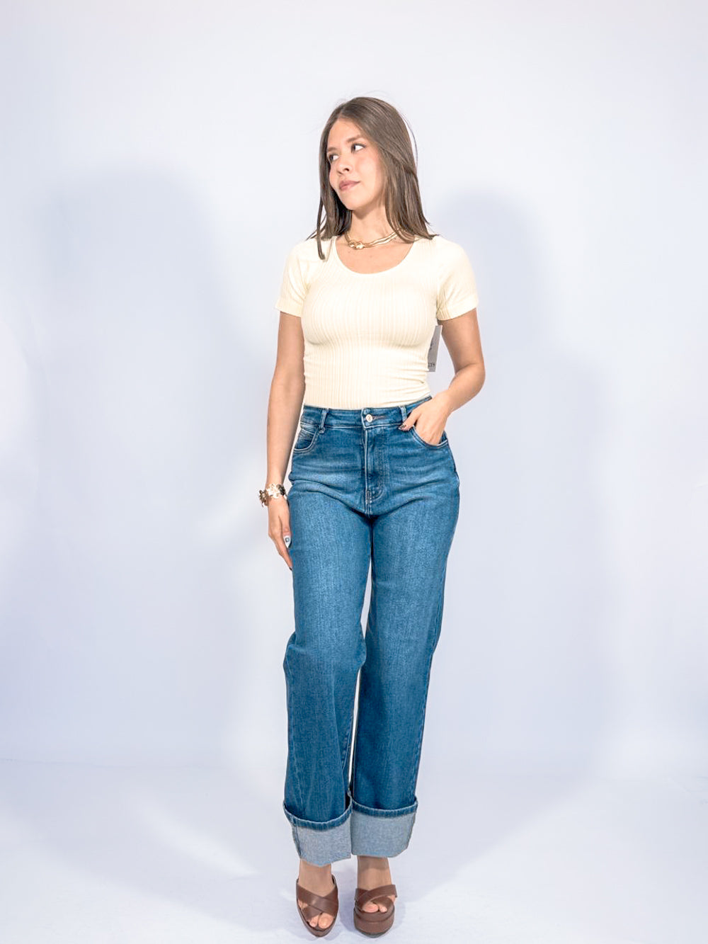 BLUSA LICRA CON DISEÑO CANALES