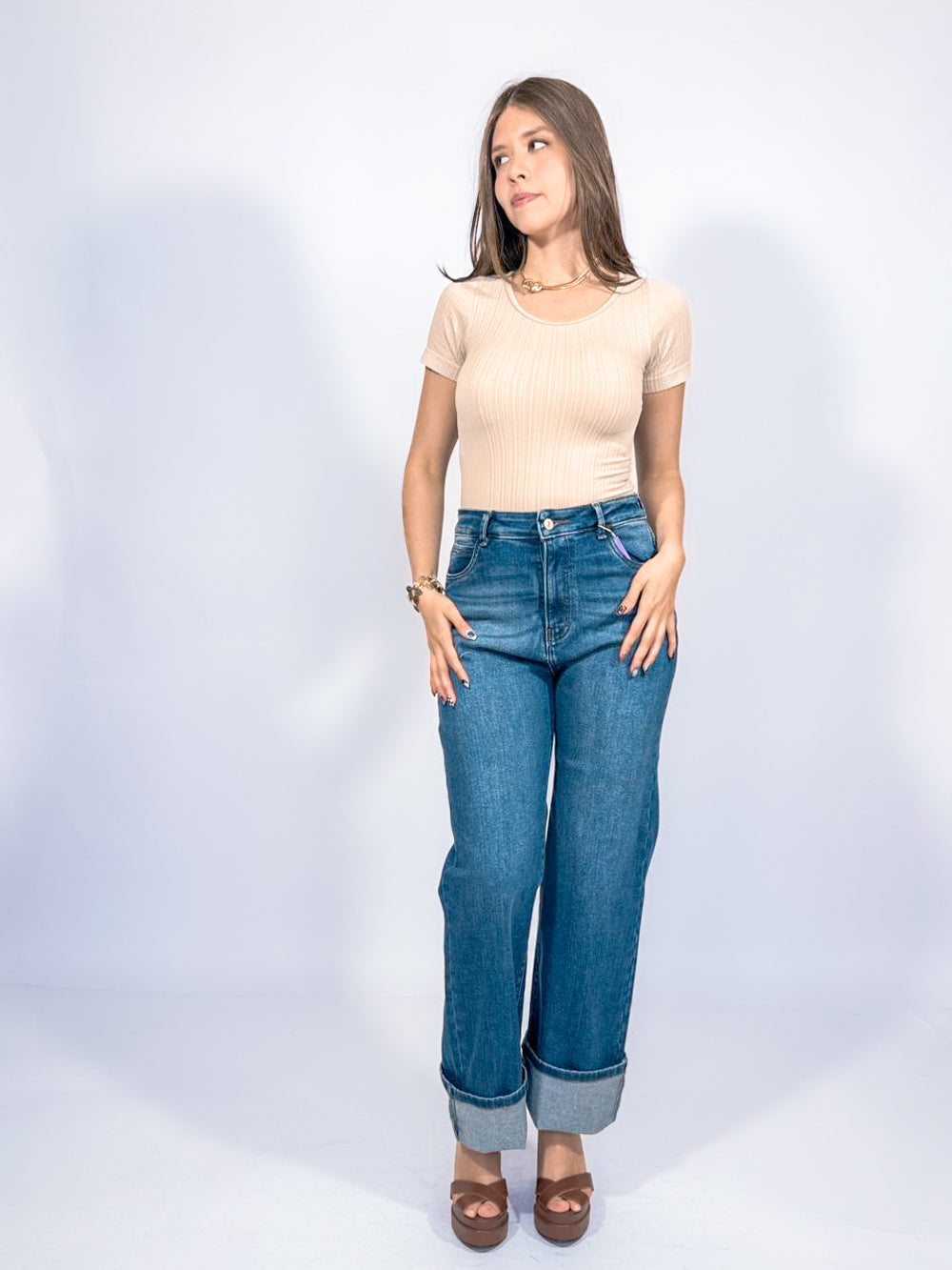 BLUSA LICRA CON DISEÑO CANALES